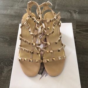 Jessica Simpson sandal